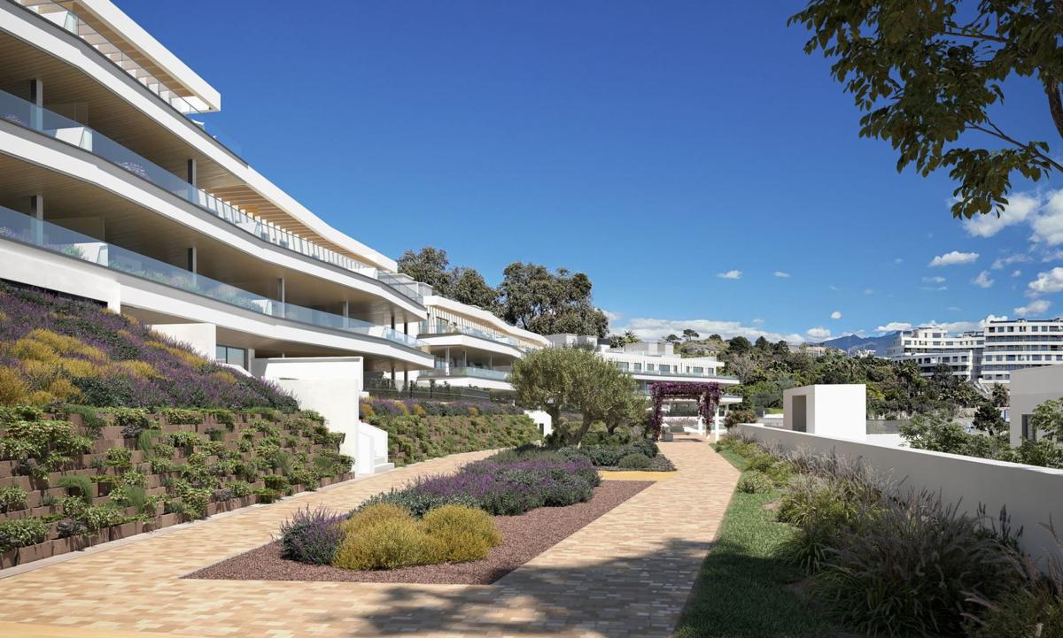 Sale of apartment in Piso en Calle Torrevigia s/n, La Concha-Resina Golf, Estepona, Estepona
photo 5