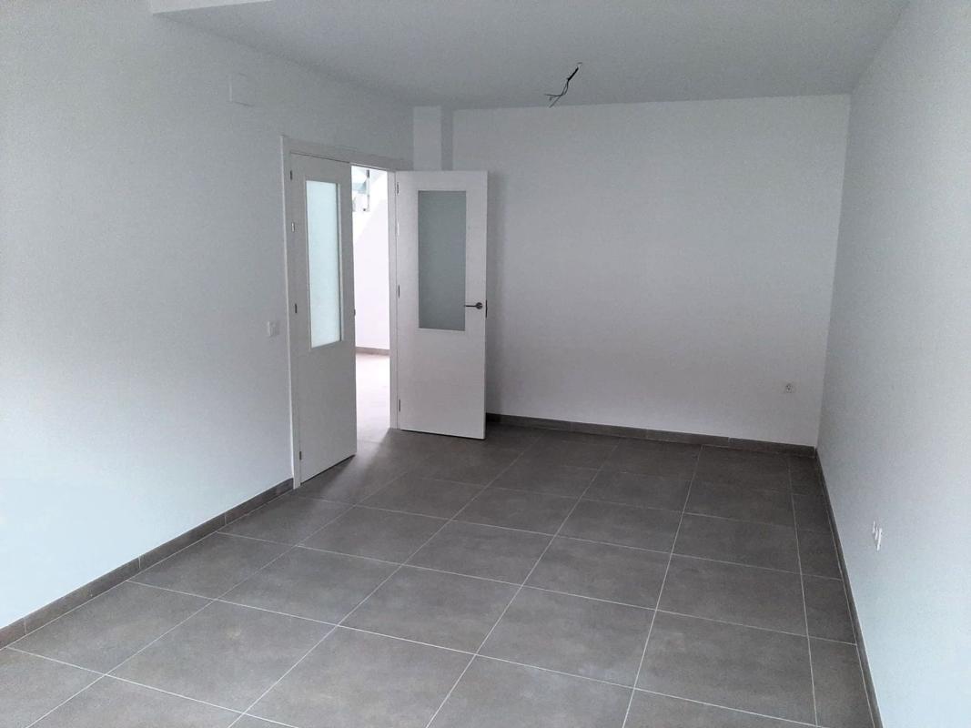 Properties for sale and rent in Spain photo 2