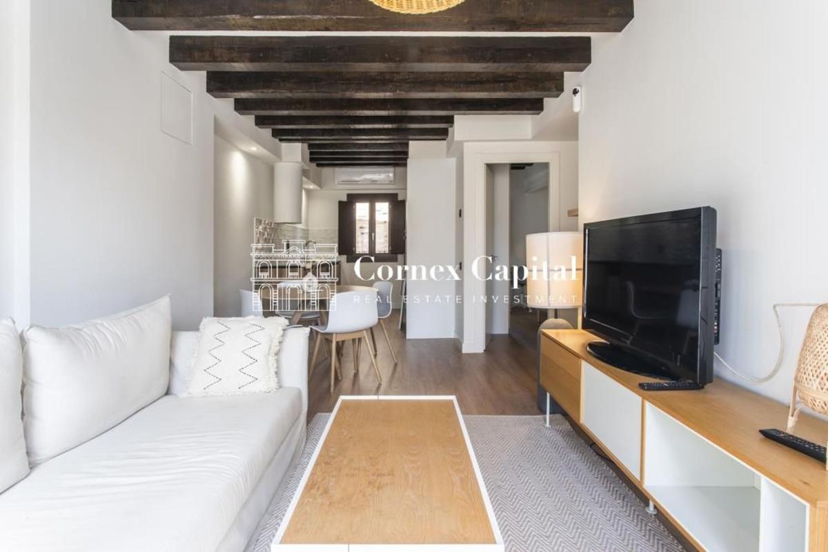 Продажа пентхауса на  Ático en Ronda Sant Antoni, 21, Sant Antoni, Barcelona, Барселона photo 4