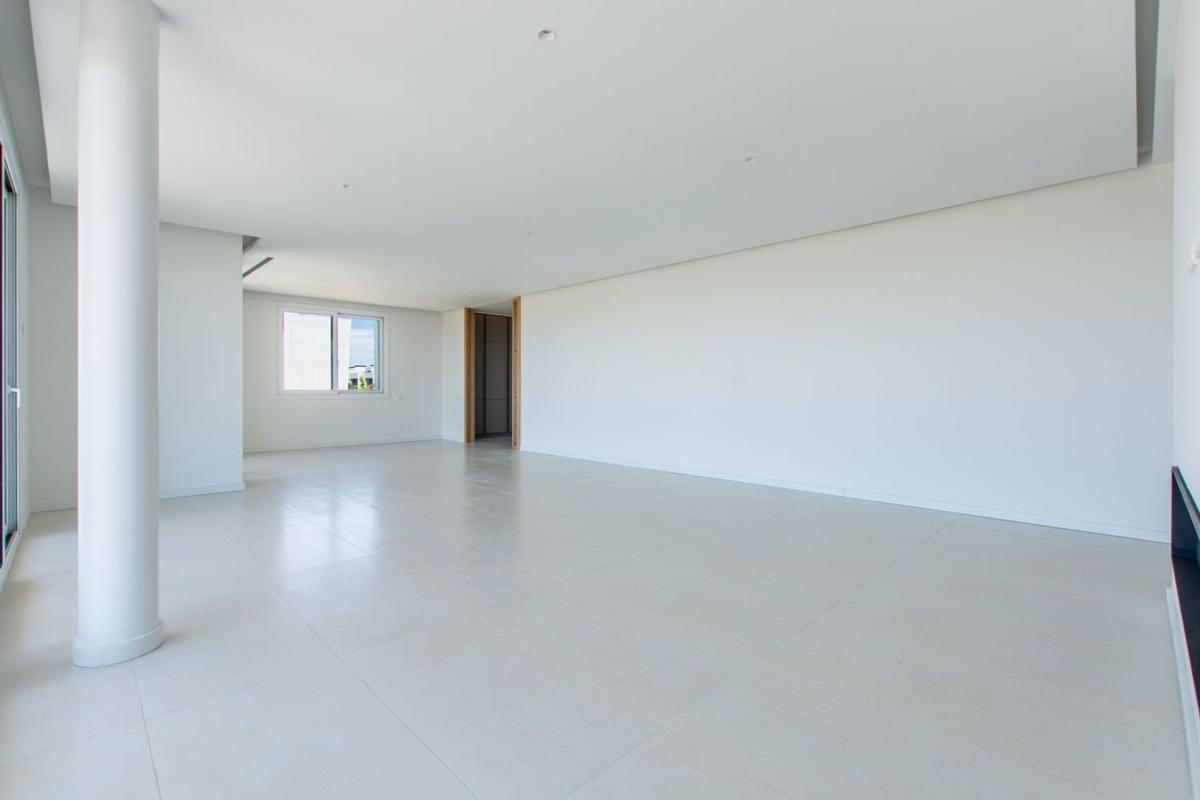 Duplex sale in Dúplex en Avenida de Luis García Cereceda, 7, La Finca, Pozuelo de Alarcón, Pozuelo de Alarcón photo 5