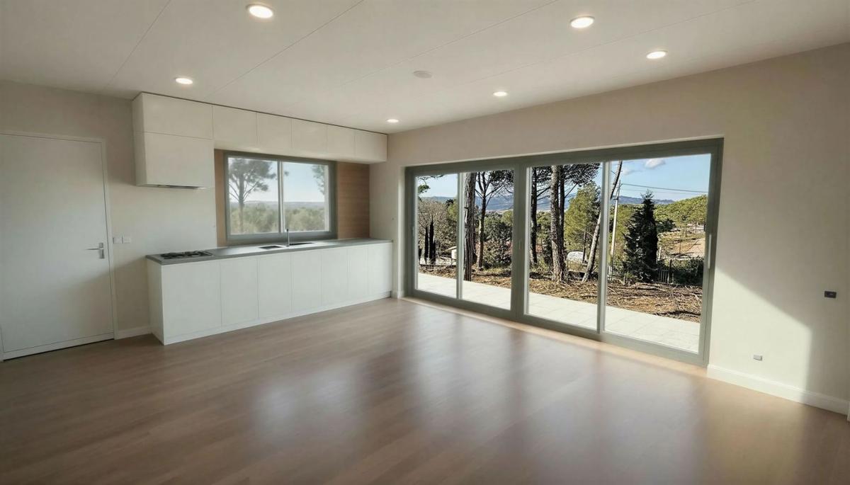 Properties for sale and rent in Spain photo 4