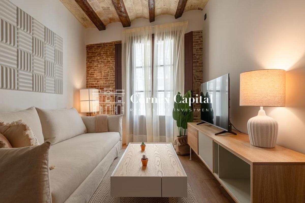 Sprzedaż mieszkania w Piso en Ronda Sant Antoni, 21, Sant Antoni, Barcelona, Barcelona
 photo 5