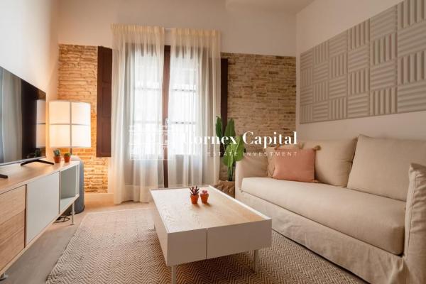 Sprzedaż mieszkania w Piso en Ronda Sant Antoni, 21, Sant Antoni, Barcelona, Barcelona
 photo 3