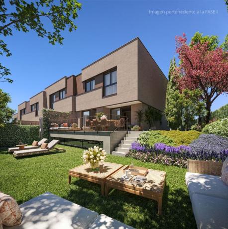 Chalet adosado en Calle Vicente Aleixandre, 6, Cobeña thumbnail 2