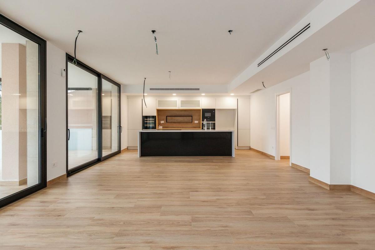 Sprzedaż mieszkania w Piso en Calle de Barcelona, 35, Eixample, Sant Cugat del Vallès, Sant Cugat del Vallès
 photo 2