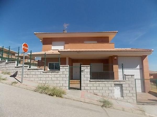 Casa o chalet independiente en Urbanización Parque Miraflores - Calle Miguel Hernandez, 5, Miraflores de la Sierra photo 1