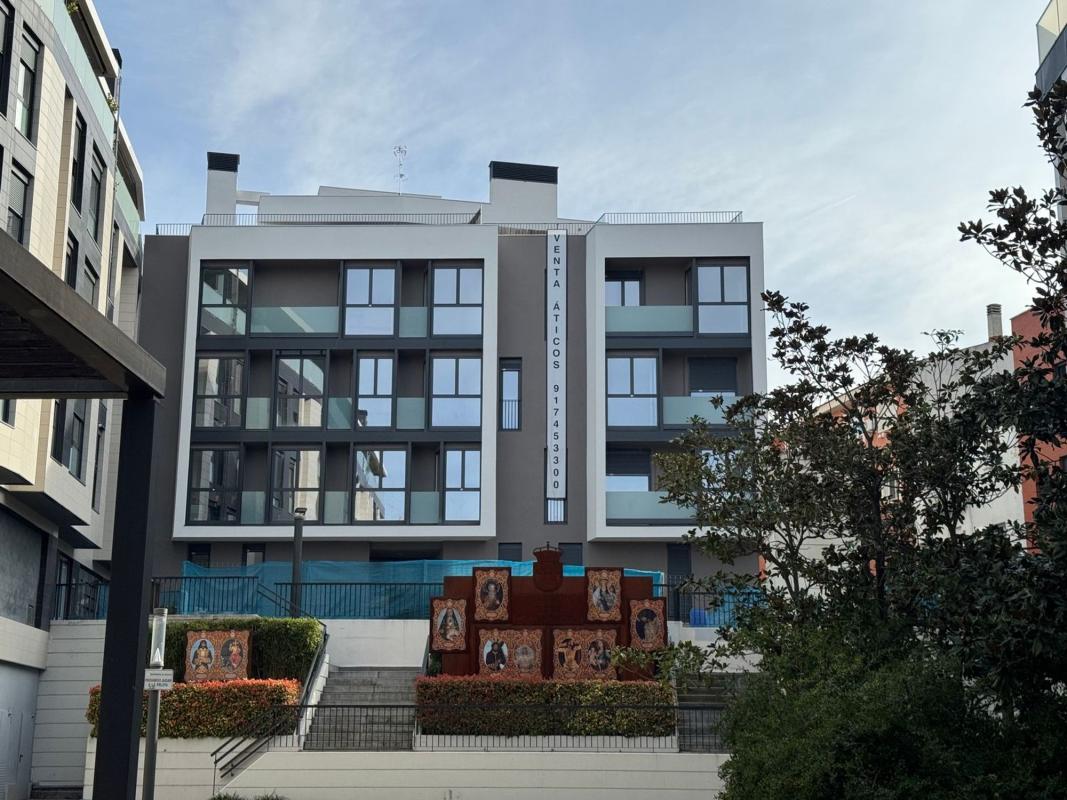Продажа пентхауса на  Ático en Zarza, 21, Casco Antiguo, Alcorcón, Алкоборн photo 3