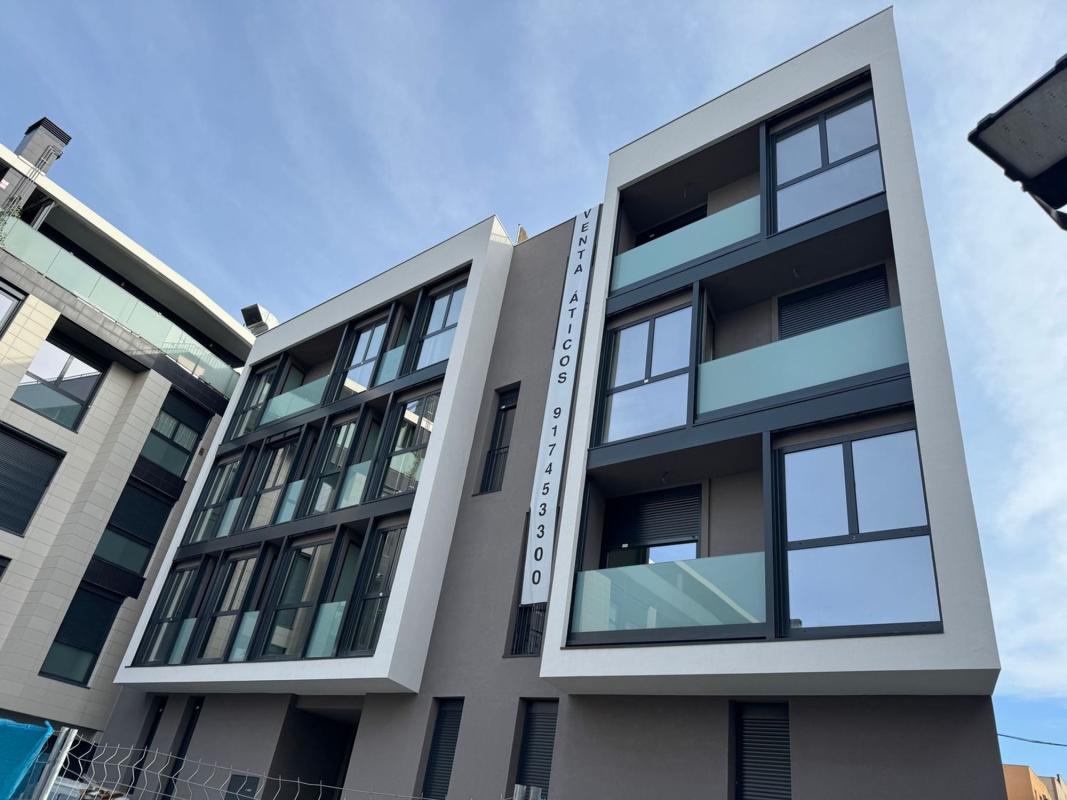 Продажа пентхауса на  Ático en Zarza, 21, Casco Antiguo, Alcorcón, Алкоборн photo 4