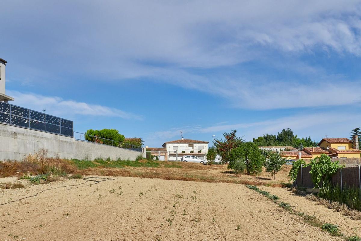 Properties for sale and rent in Spain photo 5