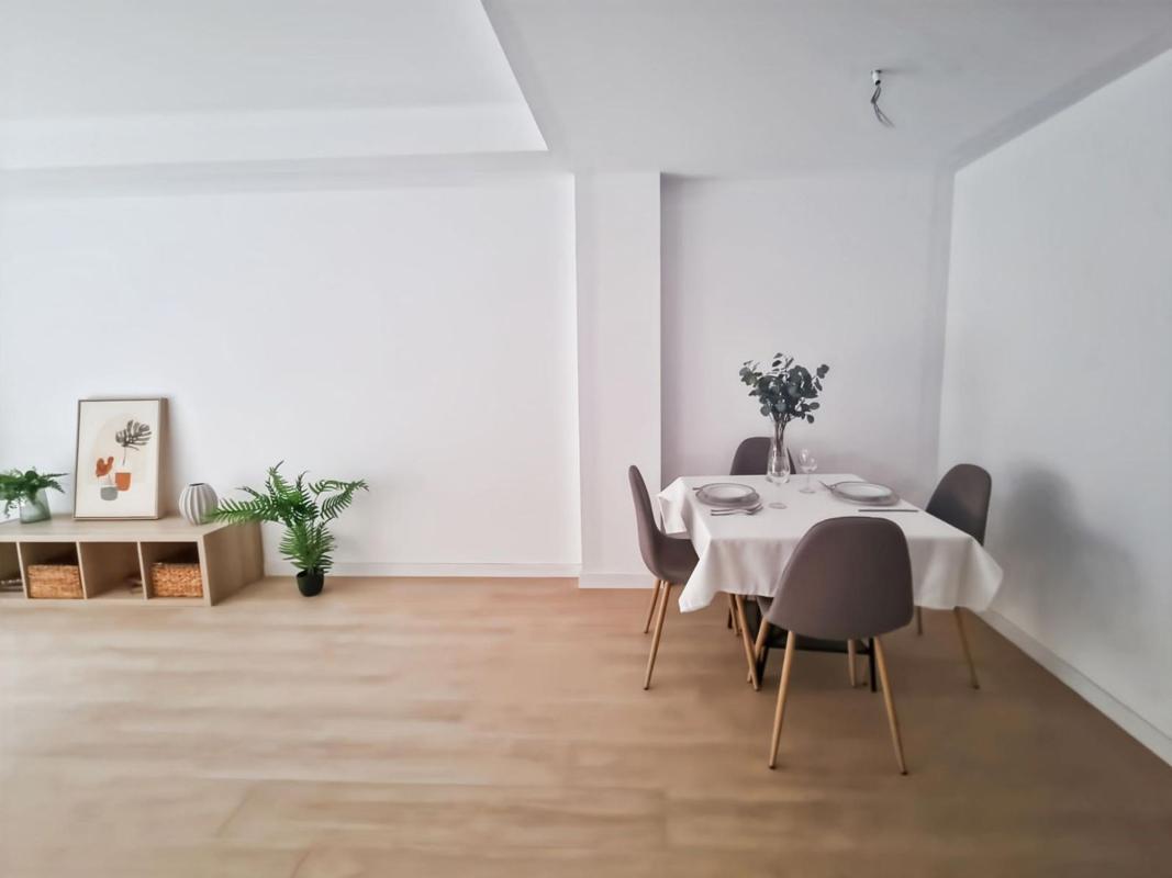 Properties for sale and rent in Spain photo 3