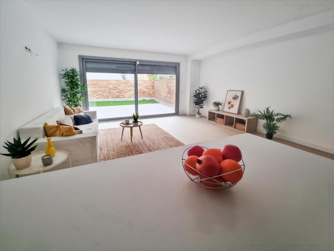 Properties for sale and rent in Spain photo 4