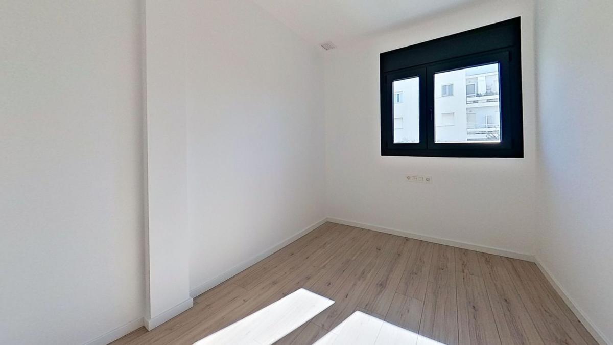 Sale of apartment in Piso en Rovira i Virgili, 24, Pla de Sant Pere-Les Salines, Cubelles, Cubelles
photo 3