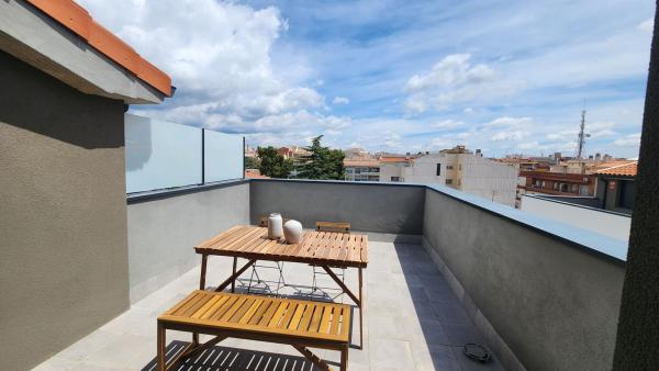 Duplex en venta en Dúplex en Calle Pere de Fizes, 2, Sant Pere, Terrassa, Terrassa thumbnail 2
