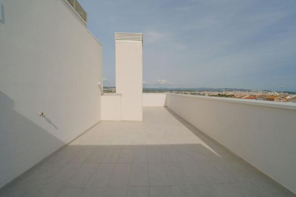 Duplex na sprzedaż w Dúplex en de la Torre del Vallès, 78, La Collada - Sis Camins, Vilanova i la Geltrú, Vilanova i la Geltrú thumbnail 1