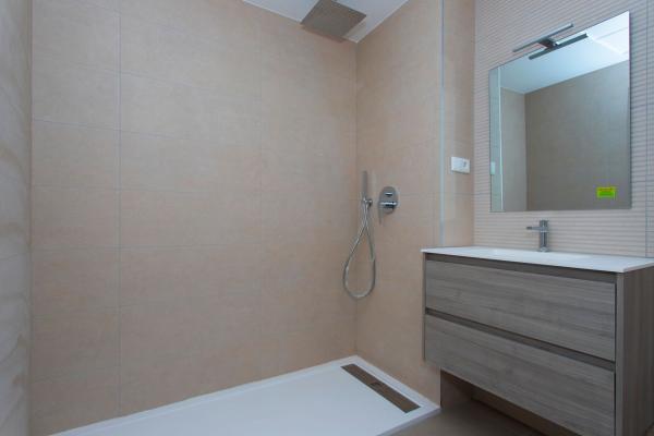 Chalet adosado en Calle e Sector Ubz-6, 13, Monforte del Cid photo 3