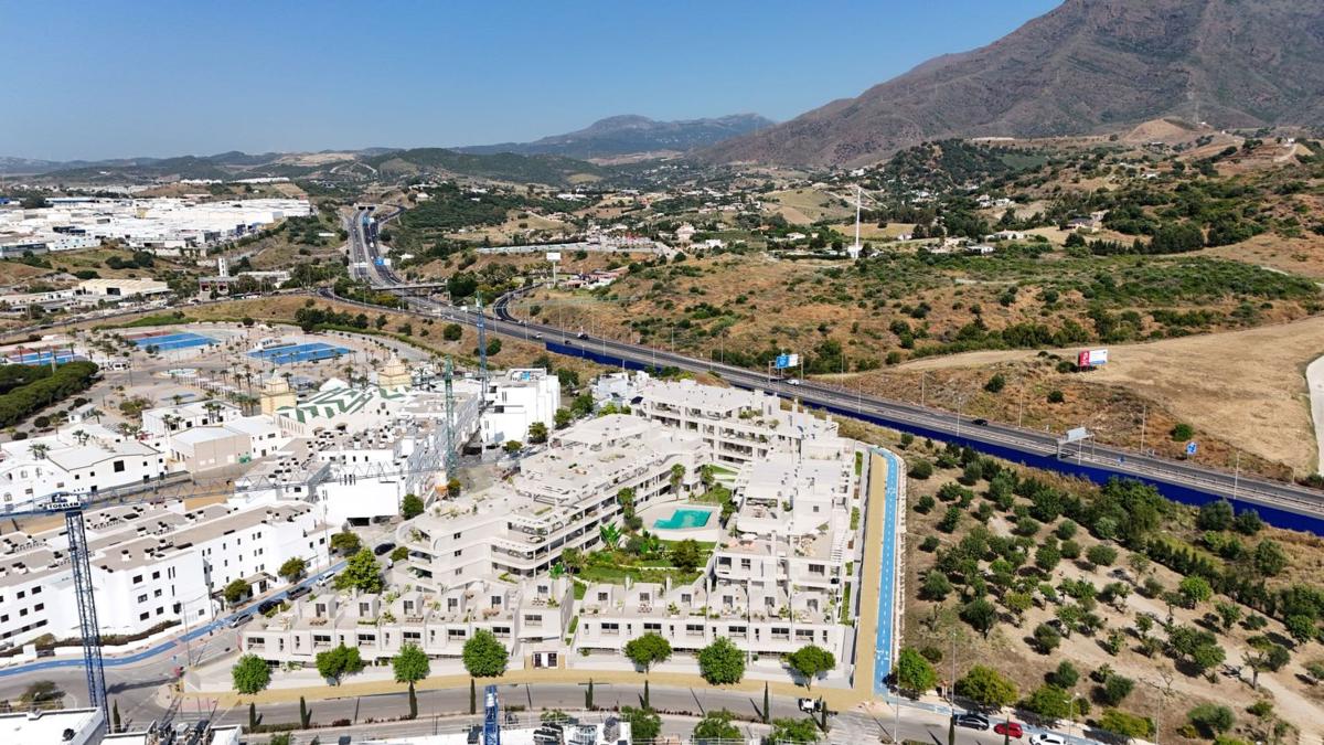 Продажа квартиры на Piso en Calle del Dique, 1, Zona Calvario, Estepona, Эстепона
 photo 4