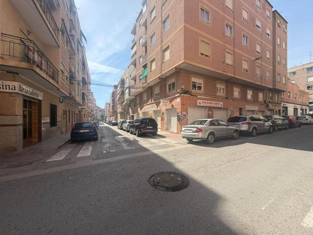 Properties for sale and rent in Spain photo 1