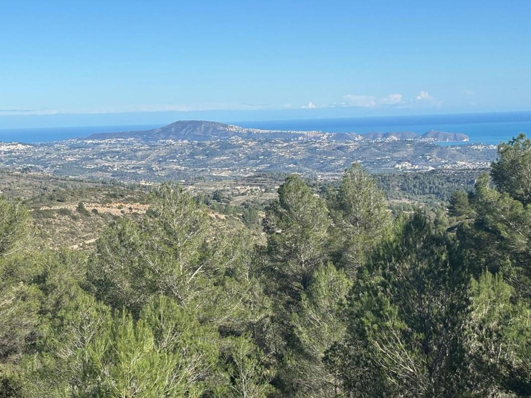 Terreno en venta en Llíber, Alicante photo 3