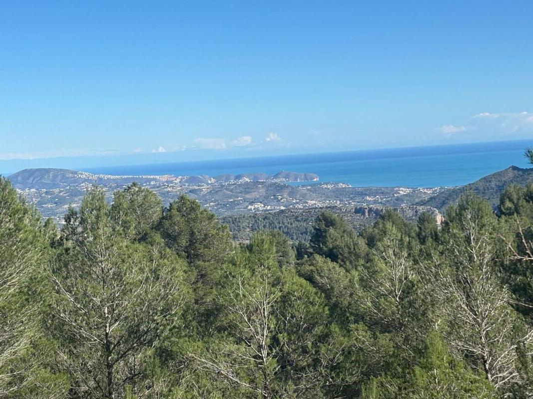 Terreno en venta en Llíber, Alicante photo 4