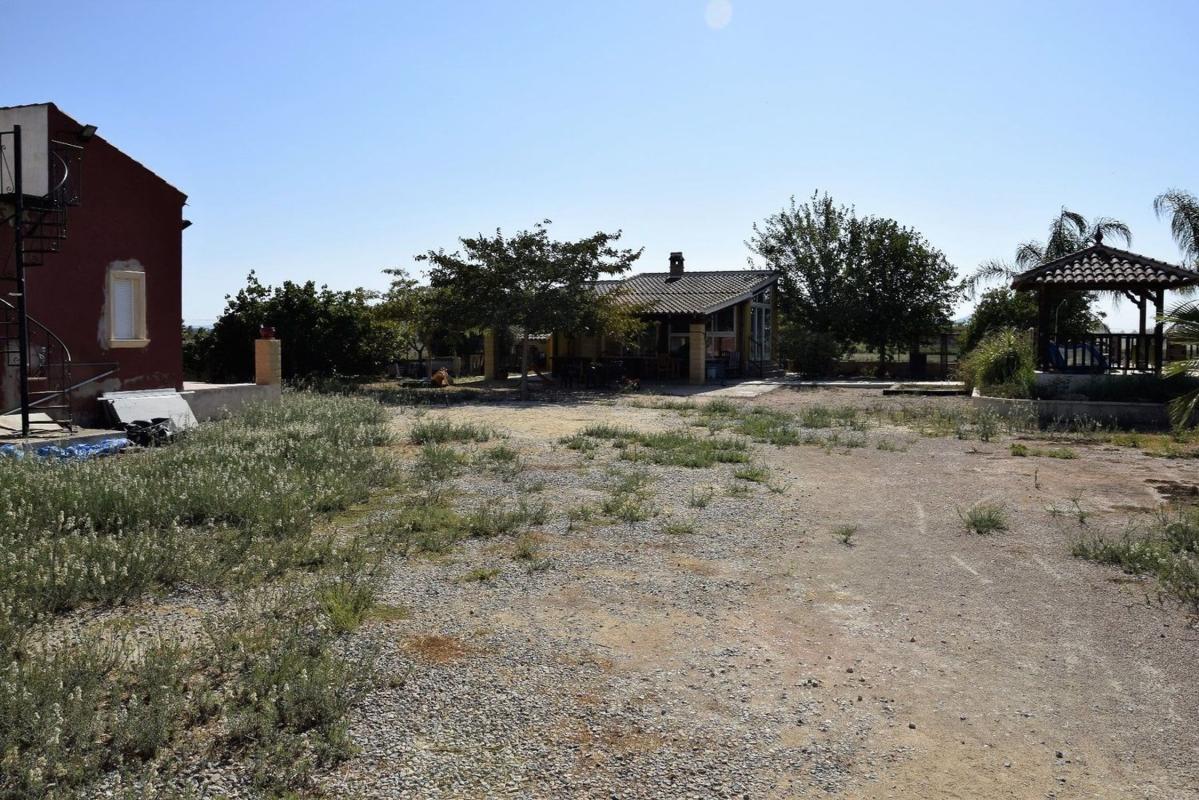 Terreno en venta en Catral, Alicante photo 4