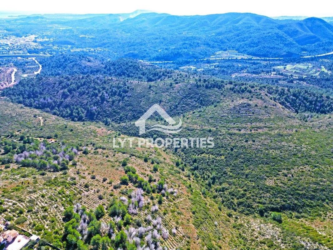 Terreno en venta en Gata de Gorgos, Alicante photo 2