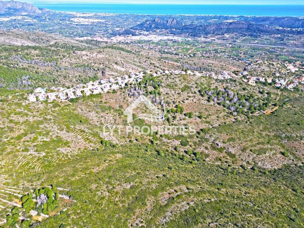 Terreno en venta en Gata de Gorgos, Alicante photo 4