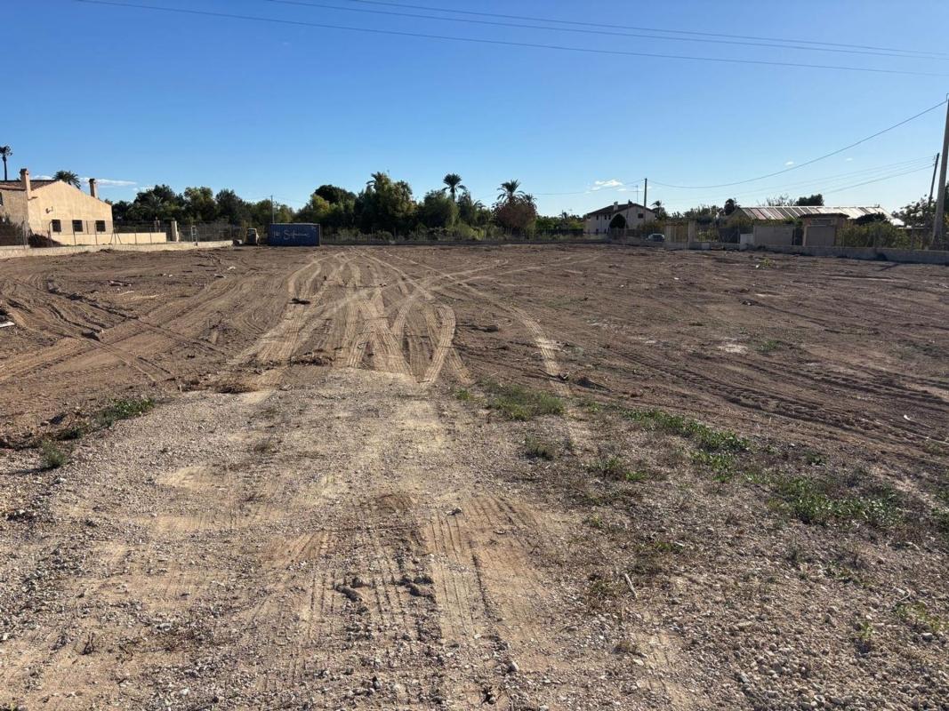 Terreno en venta en Elche / Elx, Alicante photo 5