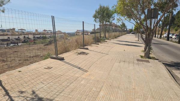 Terreno en Avenida Baronia de Polop, Casco urbano, Polop thumbnail 2