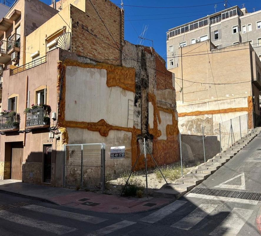 Terreno en venta en Crevillente, Alicante photo 2