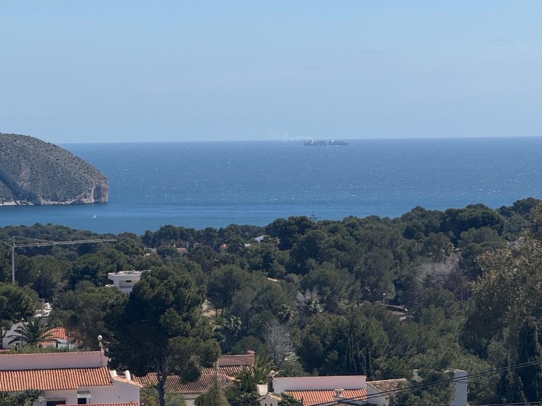 Działka na sprzedaż w Moraira, Alicante photo 1