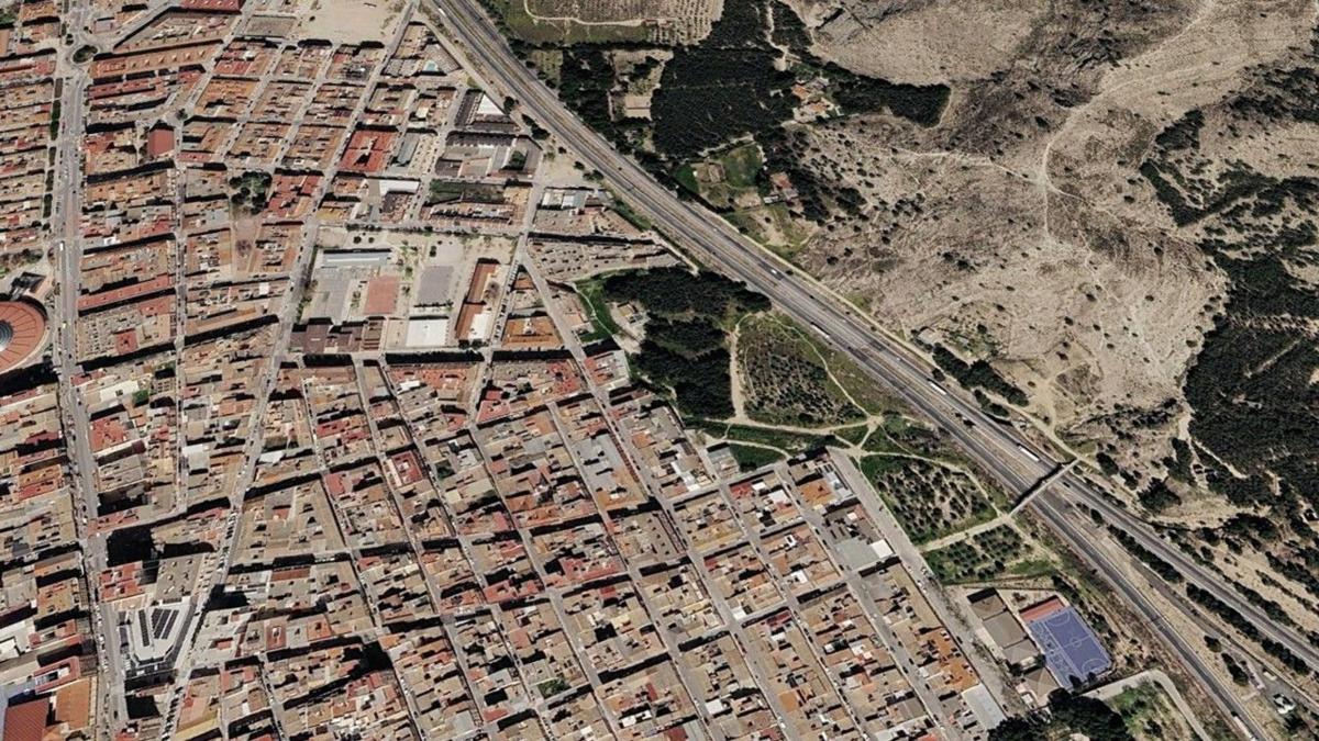 Działka na sprzedaż w Villena, Alicante photo 3