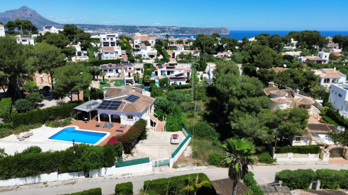 Terreno en venta en Jávea/Xàbia, Alicante photo 2