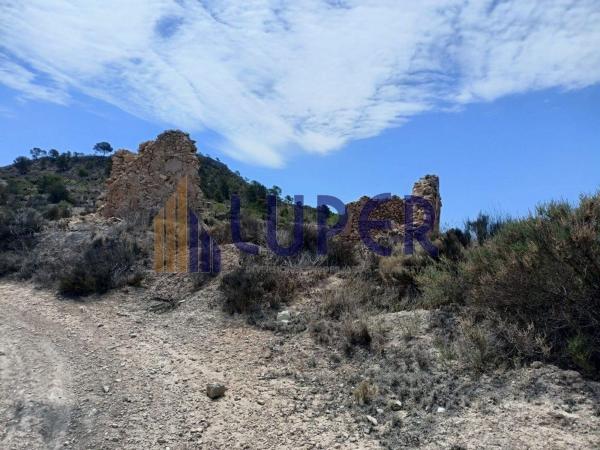 Terreno en Jijona / Xixona photo 1