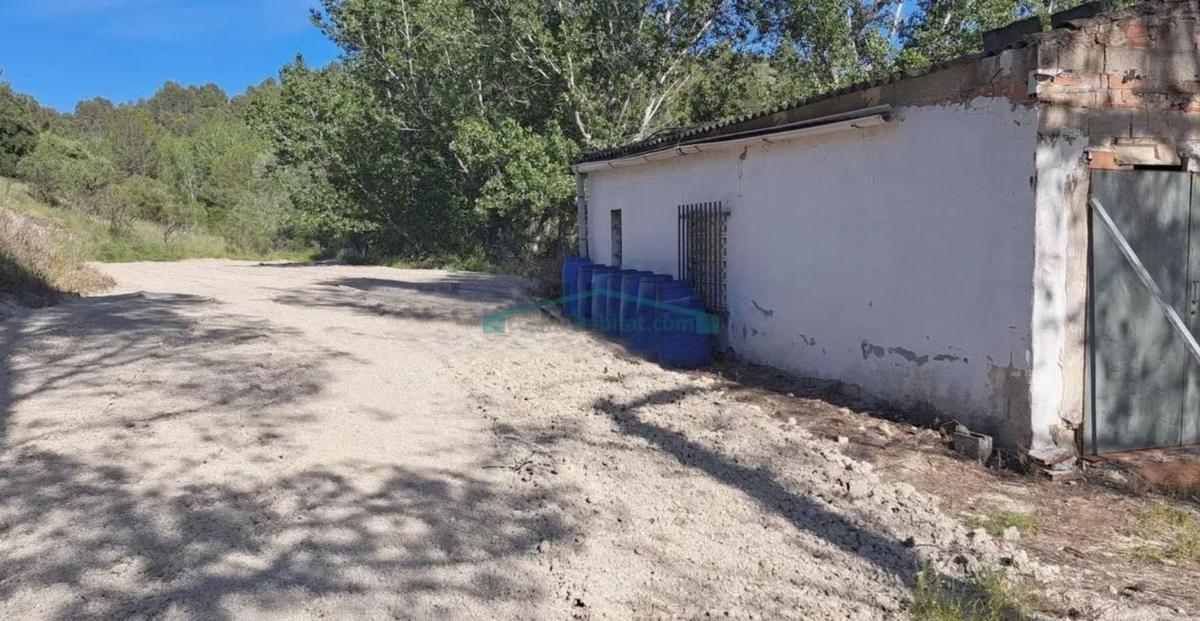 Land for sale in Cocentaina, Alicante photo 3