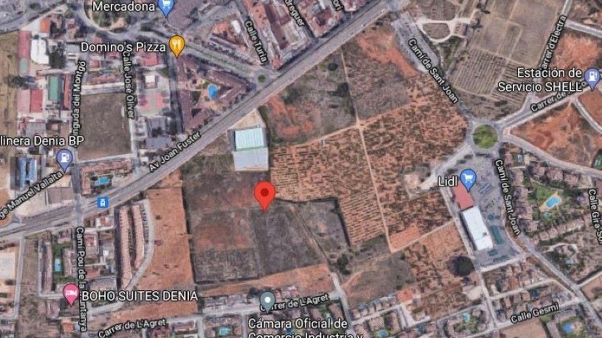 Terreno en venta en Denia, Alicante photo 1