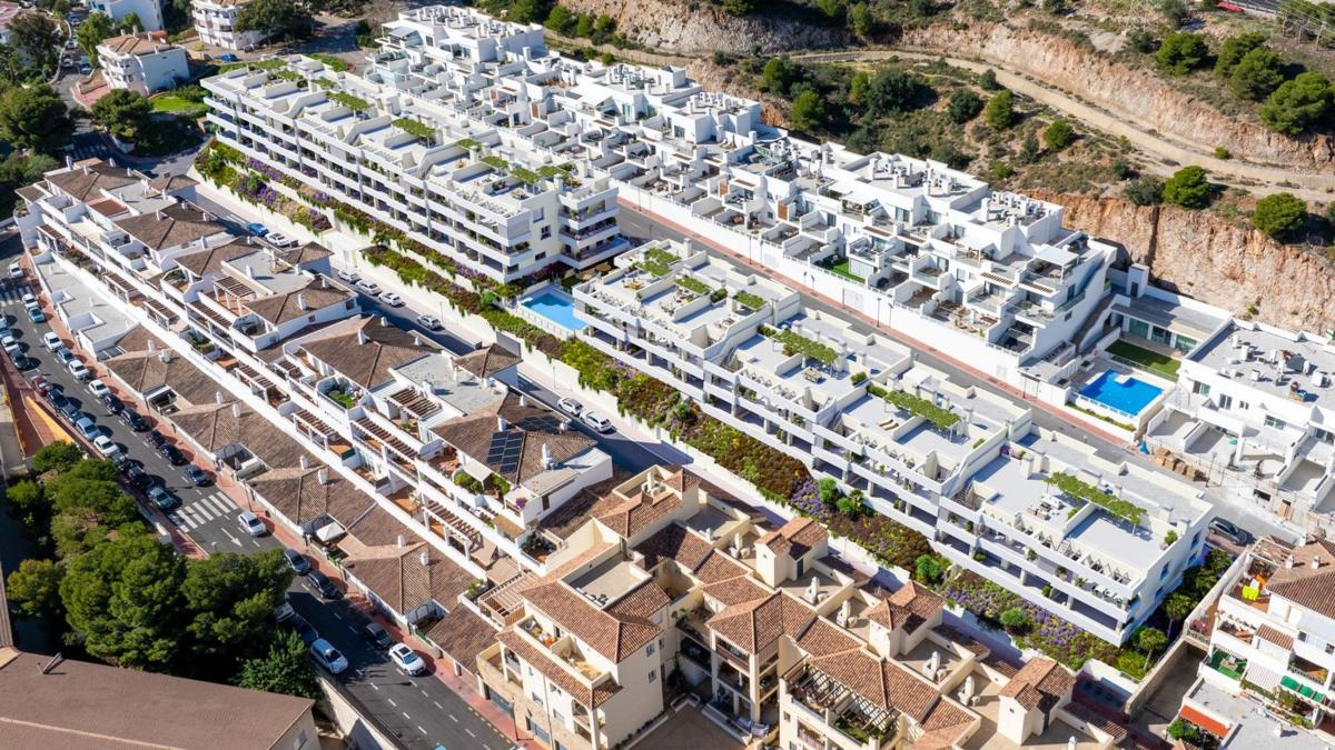 Продажа квартиры на Piso en Calle Menta s/n, Rancho Domingo - La Hacienda, Benalmádena, Бенальмадена
photo 4