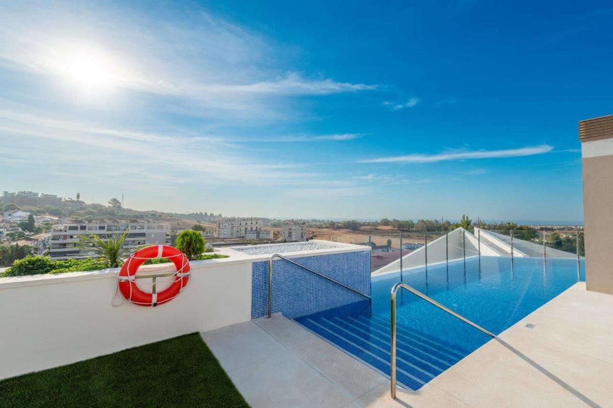 Продажа квартиры на Piso en Rodeo Alto-Guadaiza-La Campana, Marbella, Марбелла
photo 1