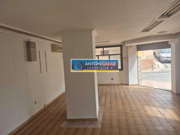 Local en Calle Sant Roc, Monovar photo 1