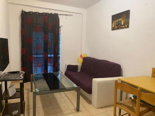 Sale of flat in Piso en Calle Profesores Hermanos Muñoz, Princesa Mercedes, Alicante / Alacant, Alicante
photo 1