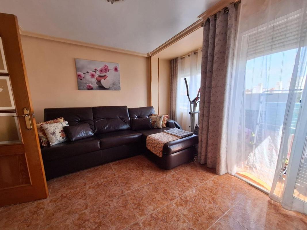 Venta de piso en Piso en Calle del Campello, San Agustín, Alicante / Alacant, Alicante / Alacant
 photo 2