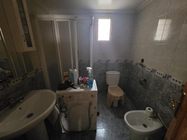 Venta de piso en Piso en Plaza de la Cruz, Virgen del Remedio - Parque lo Morant, Alicante / Alacant, Alicante / Alacant
 photo 4