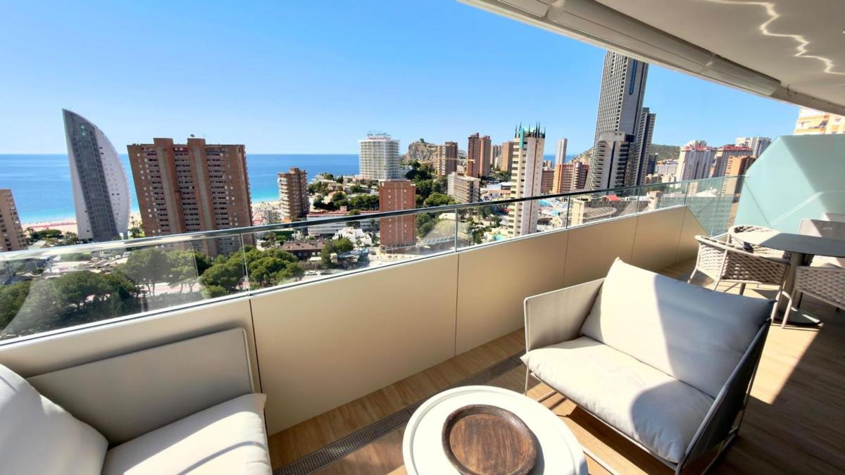 Venta de piso en Piso en Avenida de Benissa, Playa de Poniente, Benidorm, Benidorm
photo 2