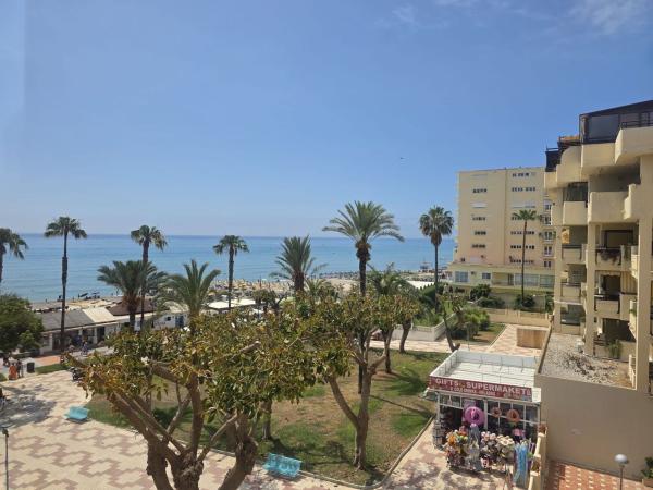 Sprzedaż mieszkania w Piso en Calle Salvador Allende s/n, La Carihuela - Los Nidos, Torremolinos, Torremolinos
photo 1