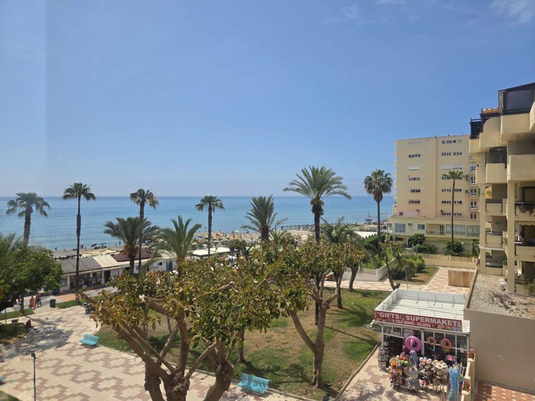 Sprzedaż mieszkania w Piso en Calle Salvador Allende s/n, La Carihuela - Los Nidos, Torremolinos, Torremolinos
 photo 3