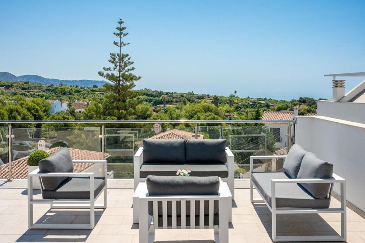 Properties for sale and rent in Spain photo 2