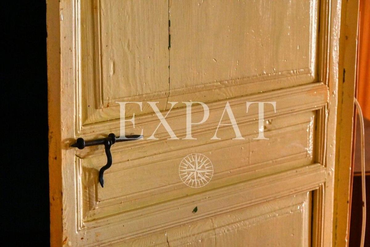 Недвижимость на продажу и в аренду в Испании photo 3