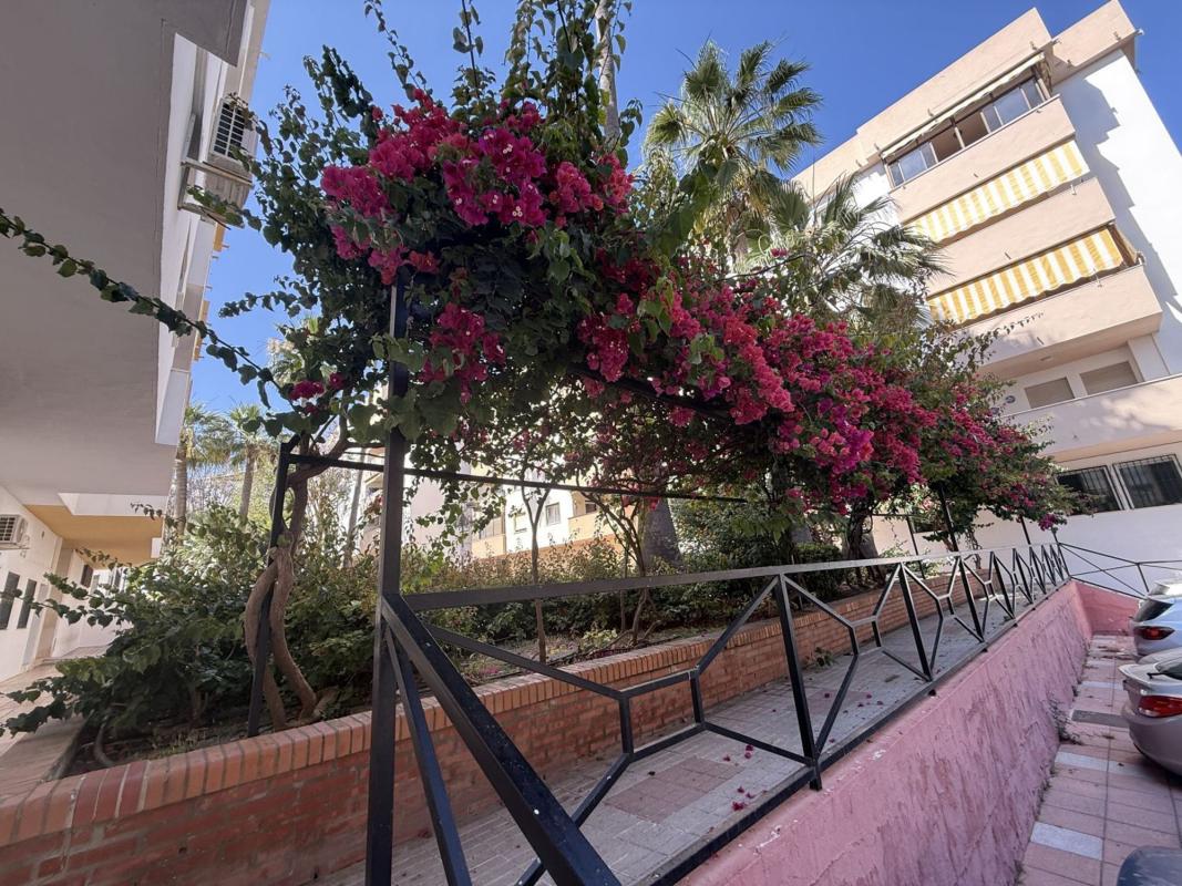 Sale of apartment in Piso en Avenida Andalucía, 51, Centro, Estepona, Estepona
photo 1