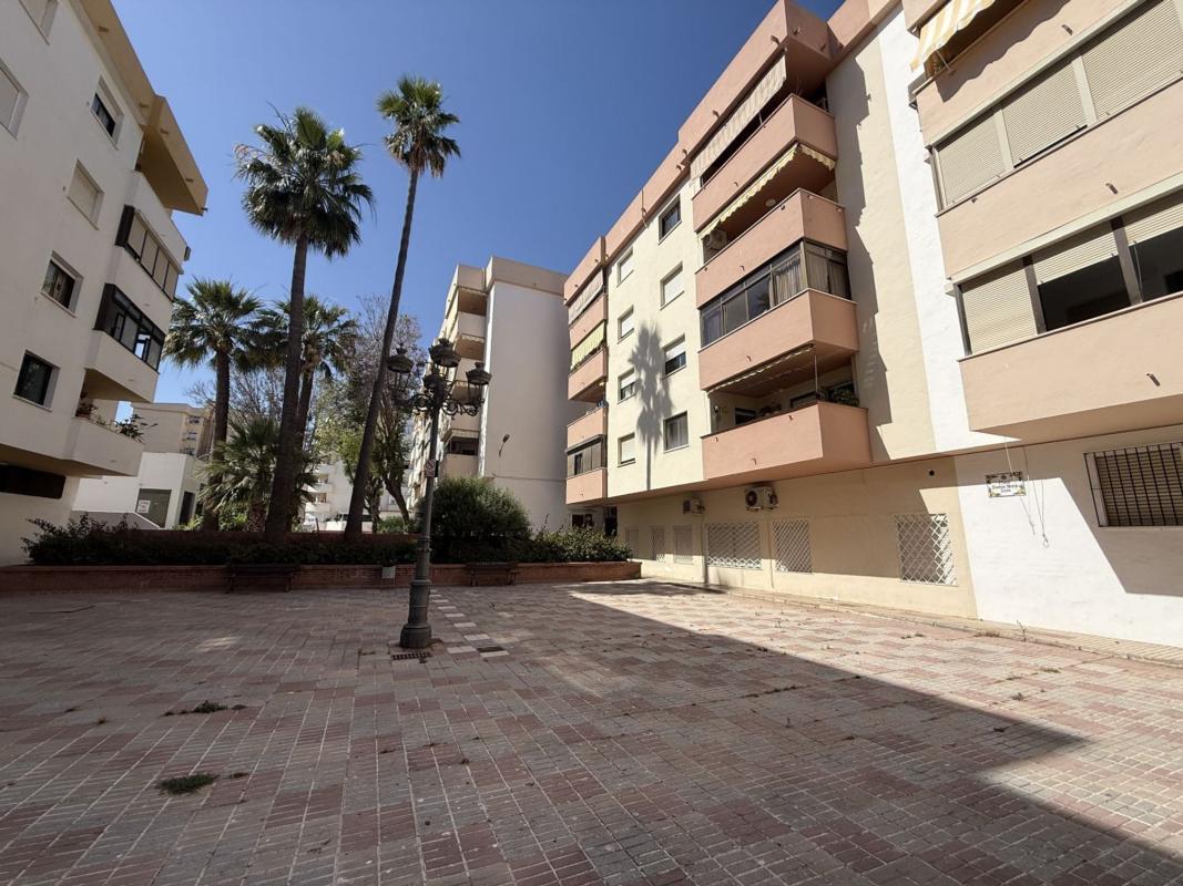 Sale of apartment in Piso en Avenida Andalucía, 51, Centro, Estepona, Estepona
photo 2