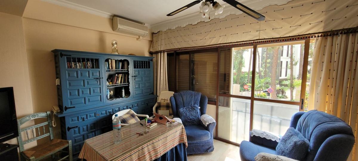Venta de piso en Piso en Playa Bajadilla-Puertos, Marbella, Marbella
photo 4
