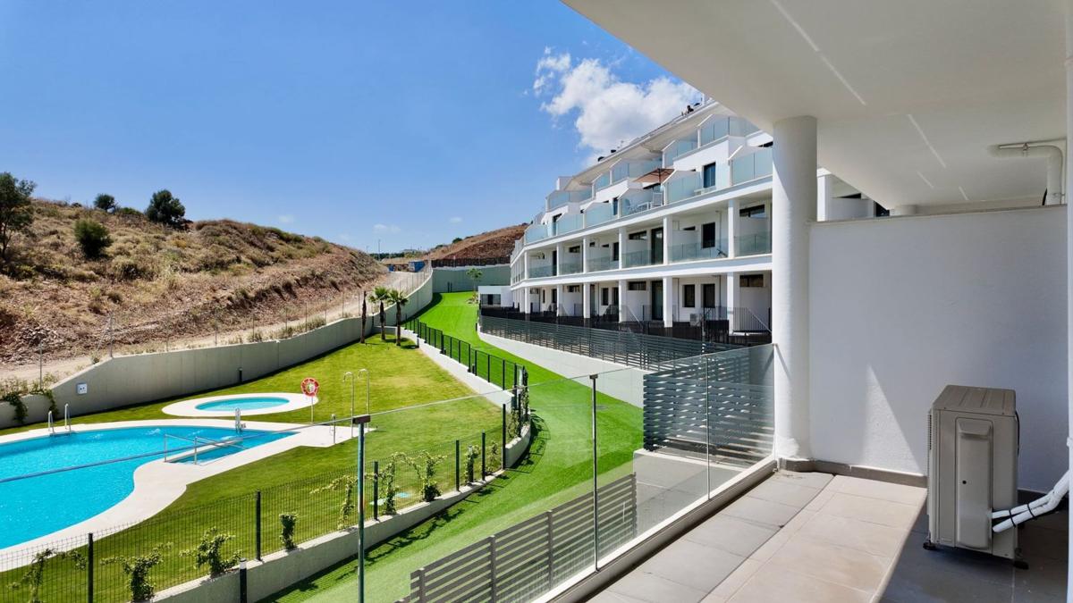 Sale of apartment in Piso en Calle Zorzal, Torreblanca del Sol, Fuengirola, Fuengirola
photo 3